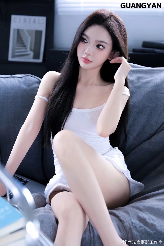 罗小黑战记2 封面